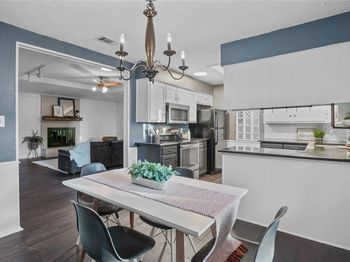 3511  Elgenwood Trail 