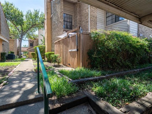 857  Dublin Drive  2, Richardson Texas 75080