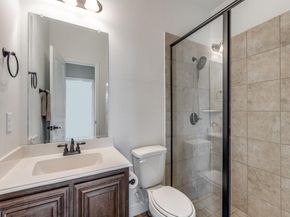 1605  Barnard Lane , Aubrey Texas 76227