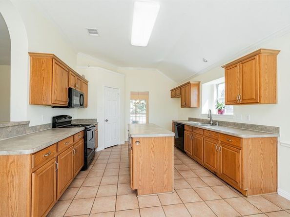 108  Shelby Drive , Fate Texas 75189
