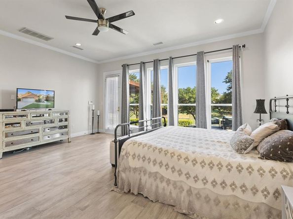 7702  Lakecrest Circle , Irving Texas 75063