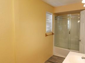 1521 W Springcrest Circle , Lancaster Texas 75134