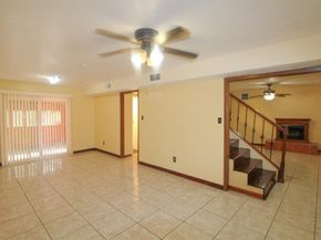 1521 W Springcrest Circle , Lancaster Texas 75134
