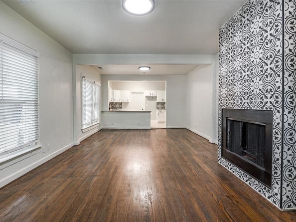 915  Annex Avenue , Dallas Texas 75204