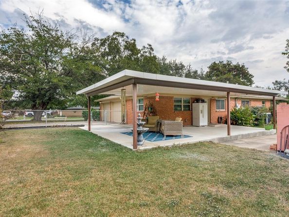 4200  Elmwood Drive , Benbrook Texas 76116