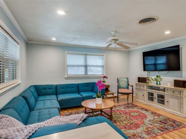 4200  Elmwood Drive , Benbrook Texas 76116