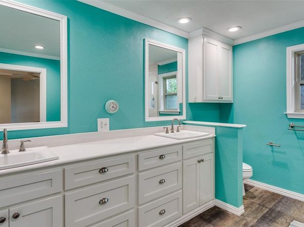 4200  Elmwood Drive , Benbrook Texas 76116