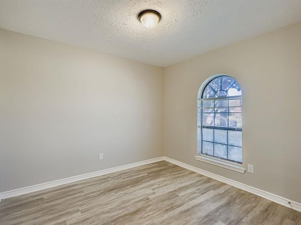 1304  Seabrook Drive , Plano Texas 75023