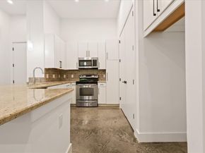 2950  Mckinney Avenue  104, Dallas Texas 75204