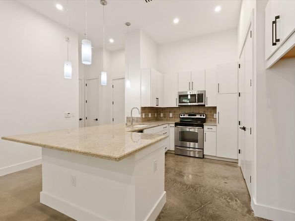 2950  Mckinney Avenue  104, Dallas Texas 75204