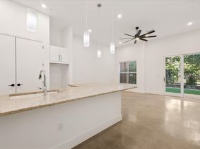 2950  Mckinney Avenue  104, Dallas Texas 75204