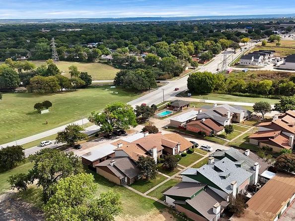 1402 S Carrier Parkway  110, Grand Prairie Texas 75051