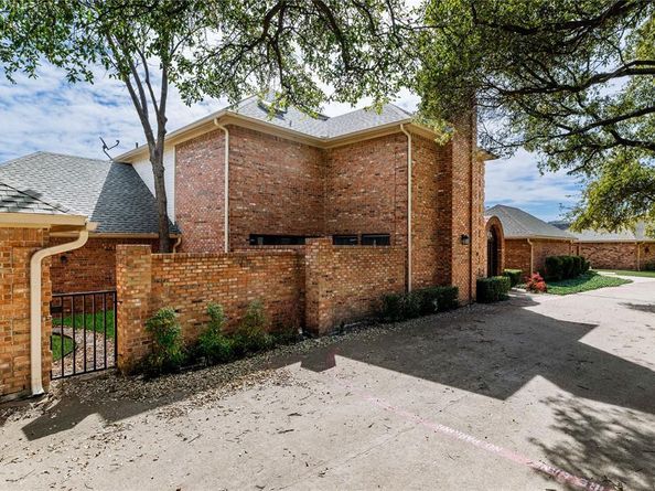 6205  Bellaire Drive S, Fort Worth Texas 76132