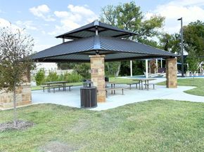 6004  Lakehurst Drive , Arlington Texas 76016