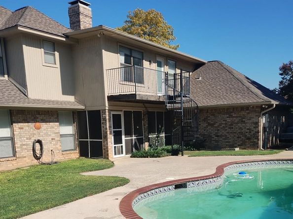 6004  Lakehurst Drive , Arlington Texas 76016