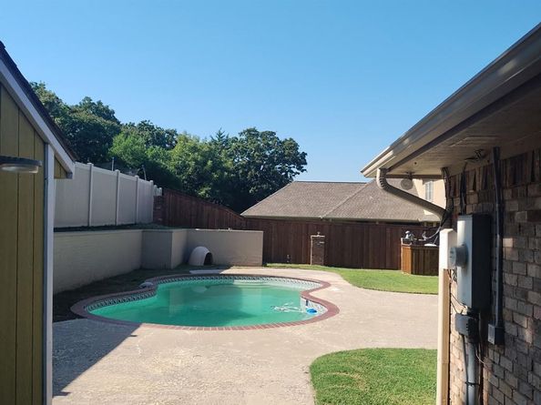 6004  Lakehurst Drive , Arlington Texas 76016