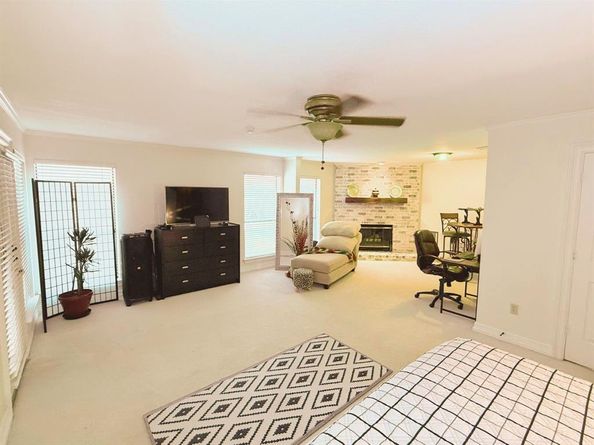 6004  Lakehurst Drive , Arlington Texas 76016