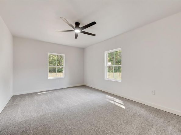 2418  Lyola Street , Dallas Texas 75241