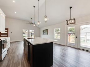 2418  Lyola Street , Dallas Texas 75241