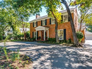 4641  Mockingbird Lane 