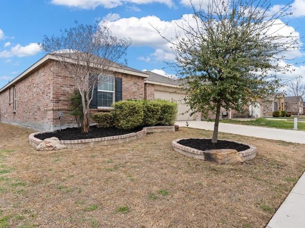 9937  Amosite Drive , Fort Worth Texas 76131