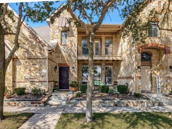 8912  Paradise Drive 
