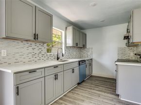 1602  Pilot Way , Garland Texas 75040