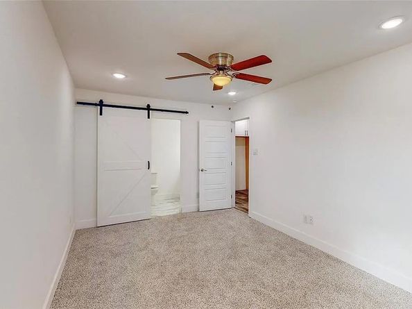 3907  Le May Avenue , Dallas Texas 75216