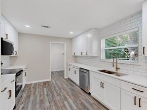 10833  Palace Way , Dallas Texas 75218