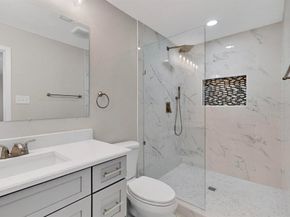 10833  Palace Way , Dallas Texas 75218