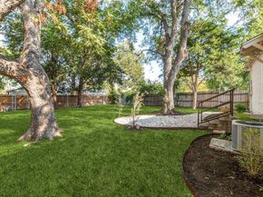10421  Losa Drive , Dallas Texas 75218