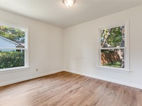 10421  Losa Drive , Dallas Texas 75218