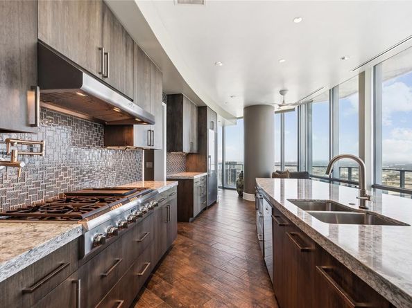 1301  Throckmorton Street  2503, Fort Worth Texas 76102