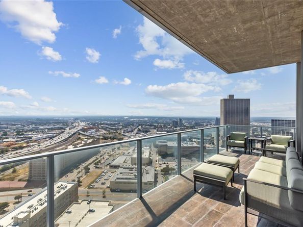 1301  Throckmorton Street  2503, Fort Worth Texas 76102
