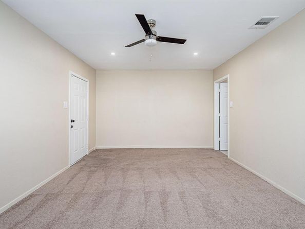 5610  Christie Lane , Garland Texas 75044