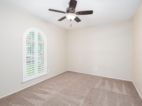 5610  Christie Lane , Garland Texas 75044