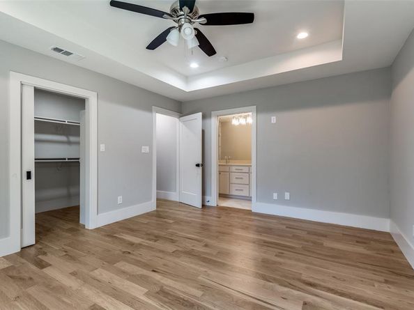 3161  Lockmoor Lane , Dallas Texas 75220