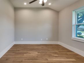 3161  Lockmoor Lane , Dallas Texas 75220