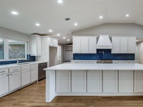 3161  Lockmoor Lane , Dallas Texas 75220
