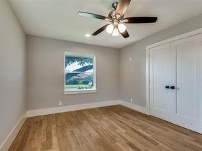 3161  Lockmoor Lane , Dallas Texas 75220