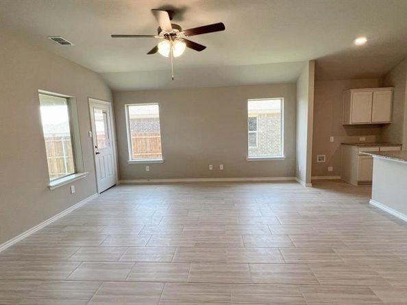 8516  HOLLYMEAD Lane , Fort Worth Texas 76131