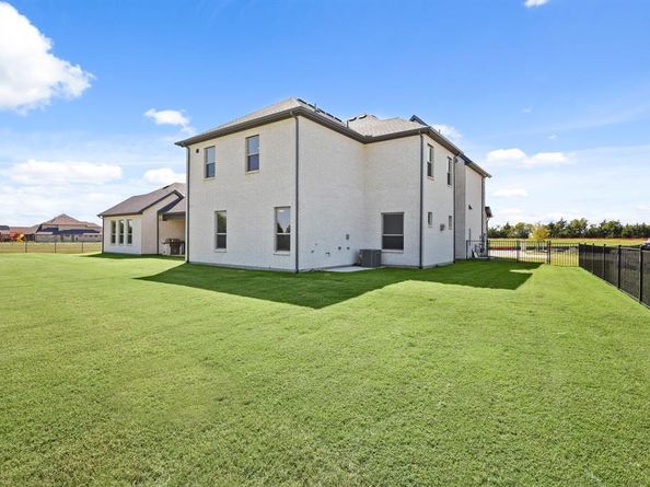 324  Chapel View Court , Heath Texas 75032