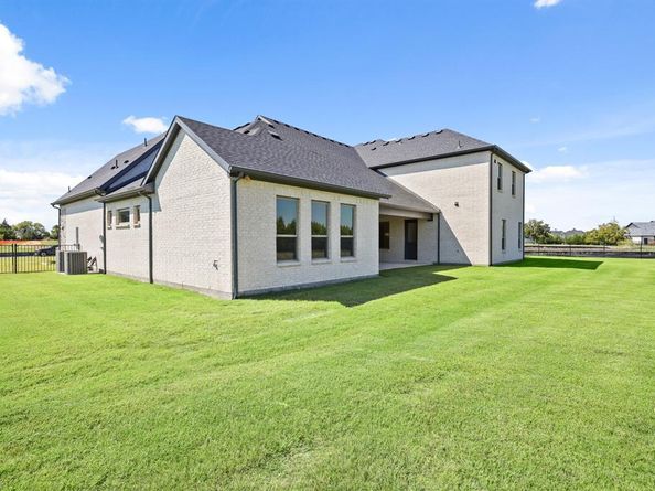 324  Chapel View Court , Heath Texas 75032