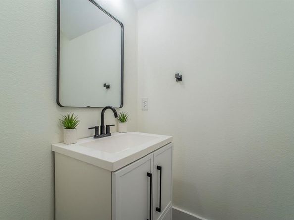 5629  Chimney Rock Drive , Arlington Texas 76017