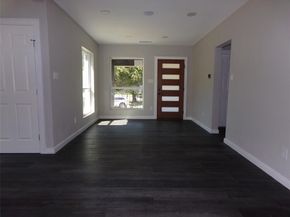 1310  Elmwood Boulevard , Dallas Texas 75224
