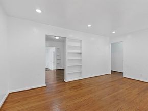 2912  Shadow Wood Drive , Dallas Texas 75224
