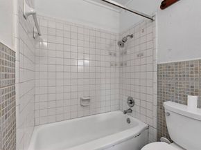 2912  Shadow Wood Drive , Dallas Texas 75224