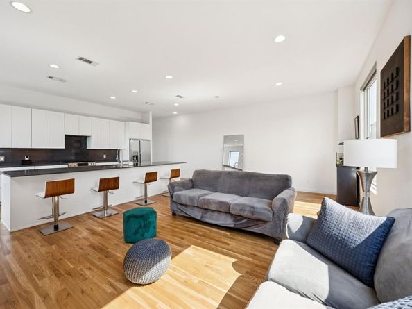 4903  Jack Court , Dallas Texas 75206