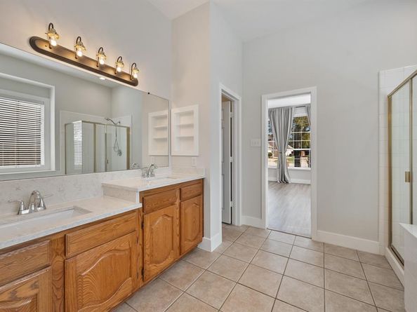 104  Cambridge Court , Heath Texas 75032