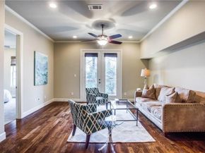 5800  Mccommas Boulevard  A207, Dallas Texas 75206